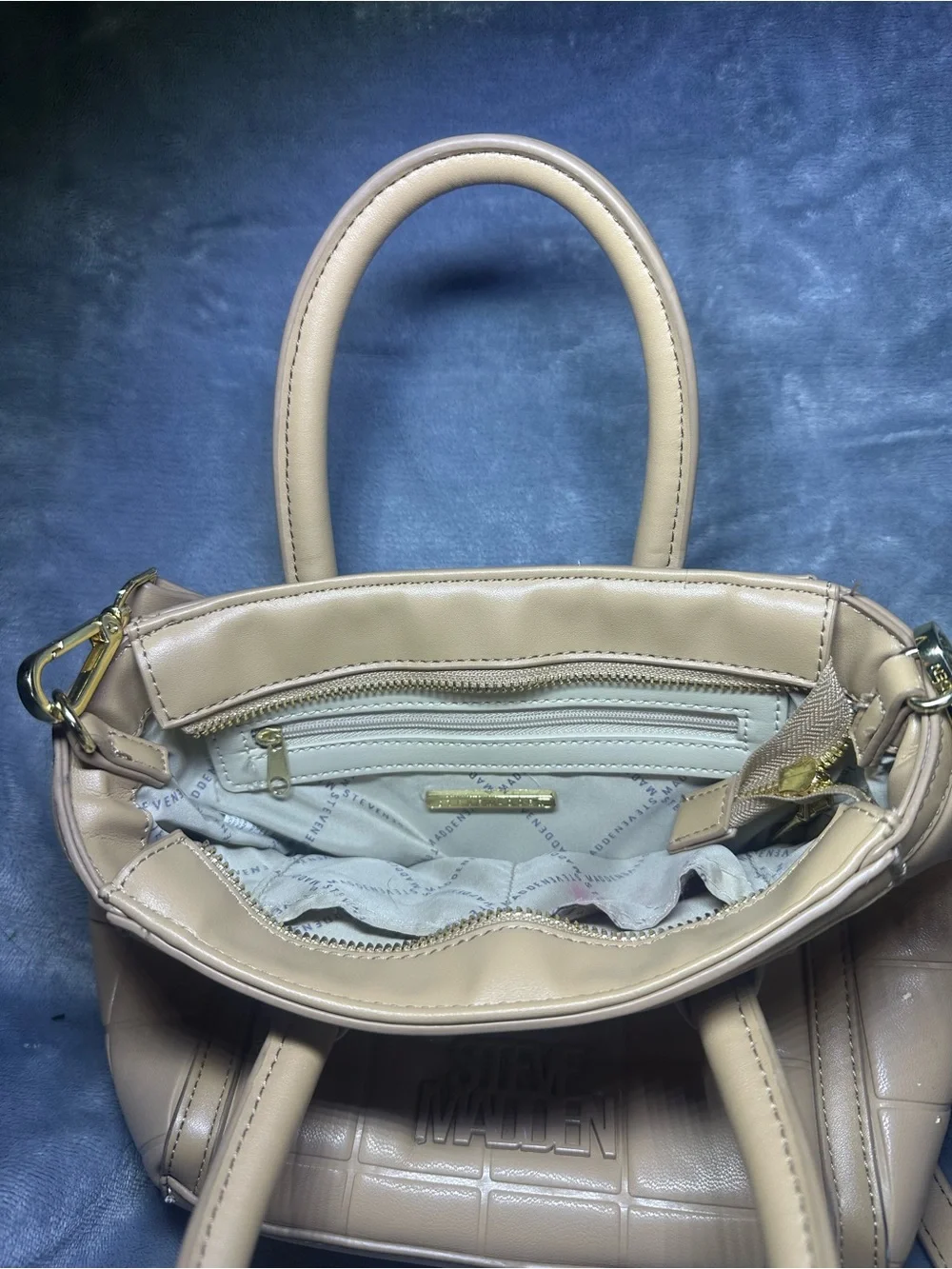 Steve Madden compact quilted